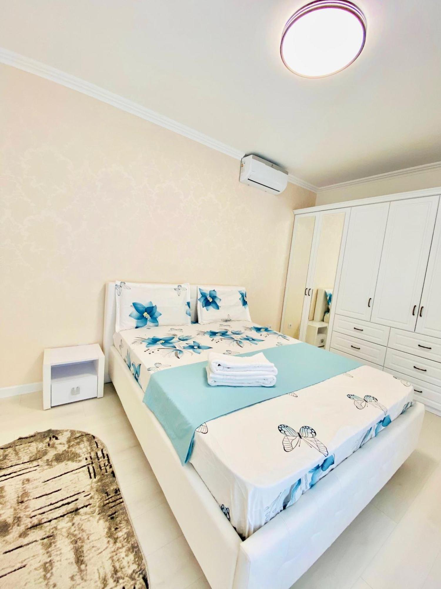 Apartament Confort Chişinǎu Buitenkant foto