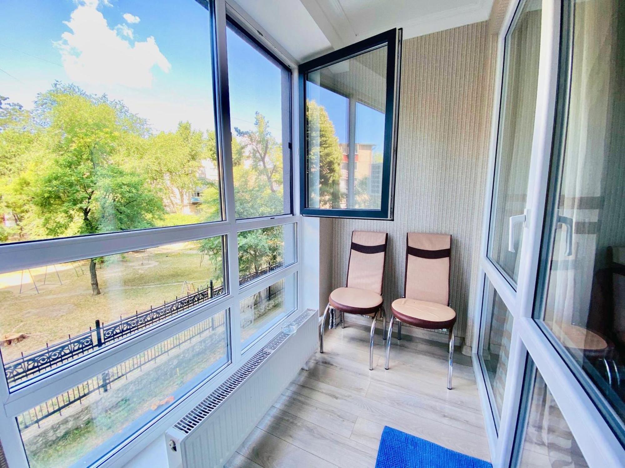 Apartament Confort Chişinǎu Buitenkant foto